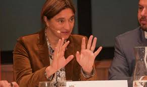 Lisa dotzauer is a cross country skier who competes internationally for germany. Lisa Totzauer News Hintergrunde Horizont