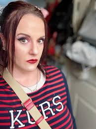 My look today. I thought it turned out okay!