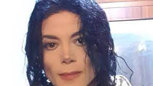 Pas sûr que cela suffise à calmer ses fans les plus enthousiastes. Michael Jackson Est Il Toujours En Vie Les Fans Reclament Le Test Adn D Un De Ses Sosies Ladepeche Fr