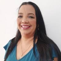 Cassandra Lora's Instagram, Twitter & Facebook