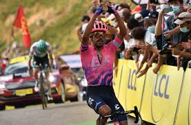 Egan bernal and the ineos grenadiers rode a calm and measured final climb as the colombian narrowly extended his race lead at the giro. Ineos Grenadiers Complete 2021 Squad With Martinez And De Plus Signings Cyclingnews