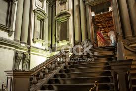 Escalera de la biblioteca laurenciana. Biblioteca Medicea Laurenziana Fotografias De Stock Freeimages Com