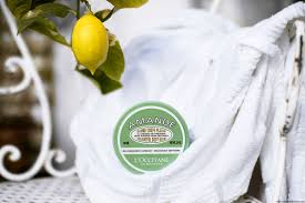 L Occitane Baume Corps Plaisir Amande Une Pure Gourmandise L Occitane Baume Blog Beaute