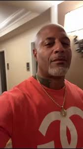 Scott (@scott.benjamin53)