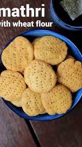 9 802 Likes 21 Comments Hebbar S Kitchen Hebbars Kitchen On Instagram Full Recipe Bit Ly 2yabxpq Mathri Recipe Snack Recipes Cooking Recipes Desserts