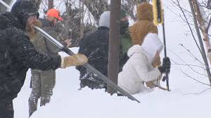 Community searching for missing NMU student, Laingsburg native