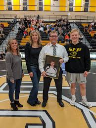 Mark Beason (@MarkyMarkBeason)