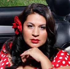 Alicia Estrada's Instagram, Twitter & Facebook