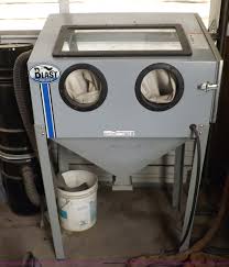Trouble shooting siphon sand blast cabinets подробнее. Skat Blast Media Blast Cabinet In Garden City Ks Item J9053 Sold Purple Wave
