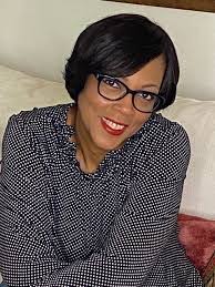 Annette Avery's Instagram, Twitter & Facebook