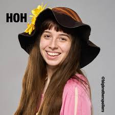 Tynesha White (@plum_xo) Age: 32 Hometown: Montreal, Quebec Occupation:  Model #BBCAN10