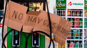 Looks like gas stations are already running out and the lines are insane. Mexico Gas Shortage Fuels Long Lines At The Pump Cnn