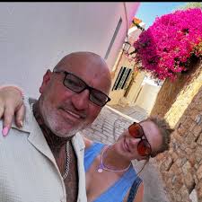 Edit, thanks for the recommendations of Hung Le, we just had a nice take  away from there* Recommendations for nice Chinese in the area please? Tia