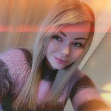 Is this the greatest toy of ALL time?! 🥚🦖🤷🏽‍♂️ With @hurleytin