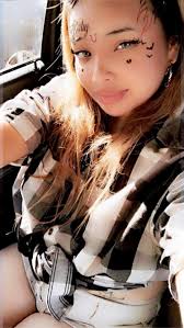 Mari Castro (@chaoticqueen01) • Instagram photos and videos