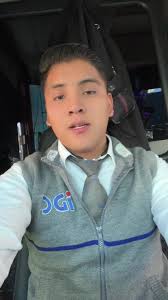 Cuello Duro de Corazón: Un Viaje Emocional