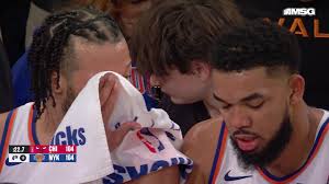 Mikal Bridges Clutch Block