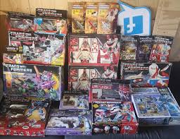 As far as lockdown, he was a coward, who preferred subterfuge and sneak attacks from afar. Lockdown Entertainment Dusting Off The Old Boxed G1 Stuff Transformers