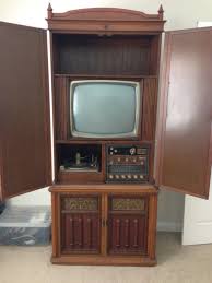 Magnavox tube stereo console tv vintage 1962 television radio turntable cabinet. 1968 Magnavox Console Stereo Catalog