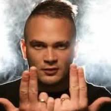 logan vidal 72 (@185Vidal)