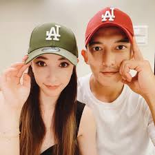 Born 11 november 1981) is a taiwanese actress and singer of dutch descent. çŽ‹å®¶æ¢æ±‚å©šæˆåŠŸ è¨±ç¶­æ© æˆ'é¡˜æ„ æˆ'å€'ä¸€èµ·èµ°ä¸‹åŽ» Vogue Taiwan
