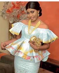 Voir plus d'idées sur le thème mode africaine robe, tenue africaine, mode africaine. Top Bazin Chic Robe Taille Base Nouveaute 2020 140 Facebook