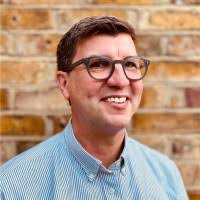 4300+ "Roland -." profiles