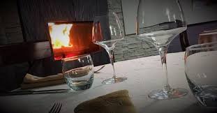 Terrasse et jardin, au calme, parking piscine seulement juillet et août que les propriétaire vous propose en partage avec également un autre gite de 2 pers location à la semaine 370€ à 570€ suivant la saison forfait ménage 30€ chèque d'acompte encaissé et caution 400€ non encaissé demandé à la. Toute L Equipe Du Restaurant Au Fil Des Saisons Vous Attend Picture Of Au Fil Des Saisons Cergy Tripadvisor