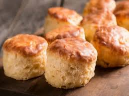 Bisquets De Mantequilla Caseros Para El Desayuno Solo 20 Minutos En 2020 Receta De Bisquets Pastel De Chocolate Receta Recetas Para Cocinar