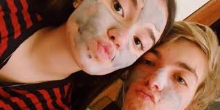 Ele escolheu': Filho de Angélica assume com quem namora aos 19