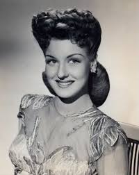 30 Glamorous Photos of Ann Savage in the 1940s