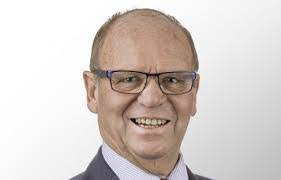 Barbara Arnott's Instagram, Twitter & Facebook