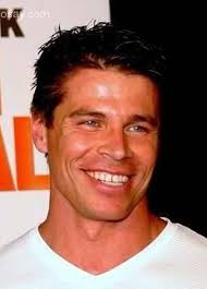 Luke Kearney_演员_作品_个人资料_简历_生日_留言- 酷乐米