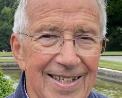 Other lives + Communities