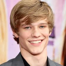 Lucas daniel till is an american actor and producer. Lucas Till Ist Der Bestbezahlte Schauspieler Der Welt Mediamass