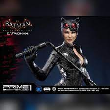 Black Suit for 90s Catwoman [Batman: Arkham Knight] [Mods]