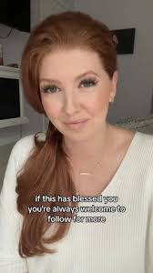 Veronica Earle's Instagram, Twitter & Facebook