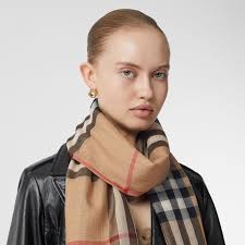 Burberry fringed check lightweight cashmere wool scarf pink logo 27x72. Ù…Ø¶Ø§Ø¹ÙØ§Øª Ø§Ø®ØªØ±Ù‚ Ø§ØªØ¬Ø§Ù‡ Burberry Silk Cashmere Scarf 14thbrooklyn Org