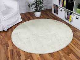 Kibek bietet mit der großen online auswahl nicht nur einen sehr guten überblick über das gesamte sortiment, sondern auch den richtigen teppich für jeden einrichtungsstil. Hochflor Velours Teppich Triumph Champagner Rund