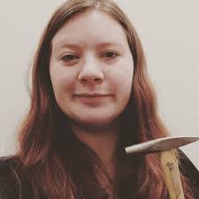 Tiffany Currier's Instagram, Twitter & Facebook