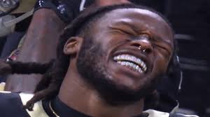 Hómage an einen der besten musicalsänger. Alvin Kamara Unreal Tackle Breaking Touchdown Vs Packers Youtube