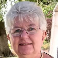 Donna Ippolito's Instagram, Twitter & Facebook