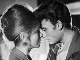 Et pour cause, johnny confiera plus tard : Johnny Hallyday Catherine Deneuve Avait Un Peu Plus Que De L Affection Pour Le Chanteur Femme Actuelle Le Mag