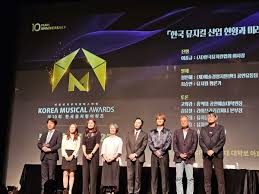 도발적인 매력 교복 뒤치기