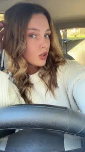 Alex Crocker's Instagram, Twitter & Facebook