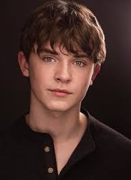 Cameron Mann's Instagram, Twitter & Facebook