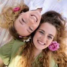 Fiori per la festa della Donna 2025