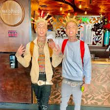 Naked Taco on X: Island Boys at NakedTaco @islandboys_ftm  t.coP6yaeWG7mM  X