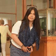 Either way, we have 15 beautiful design specially for you! 10 Long Hairstyles For Men With Straight Hair That Ll Wow You