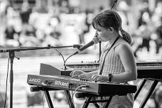 Show Team Gig: Sunday Funday at The Harmony Cafe